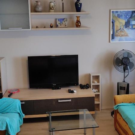 Apartments Svjeta Jadranovo Ngoại thất bức ảnh